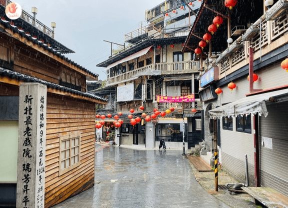 餵魚景點
